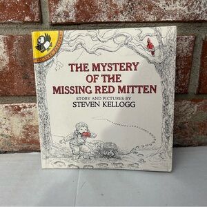 The Mystery of the Missing Red Mitten Steven Kellogg SIGNED Paperback 0140546715